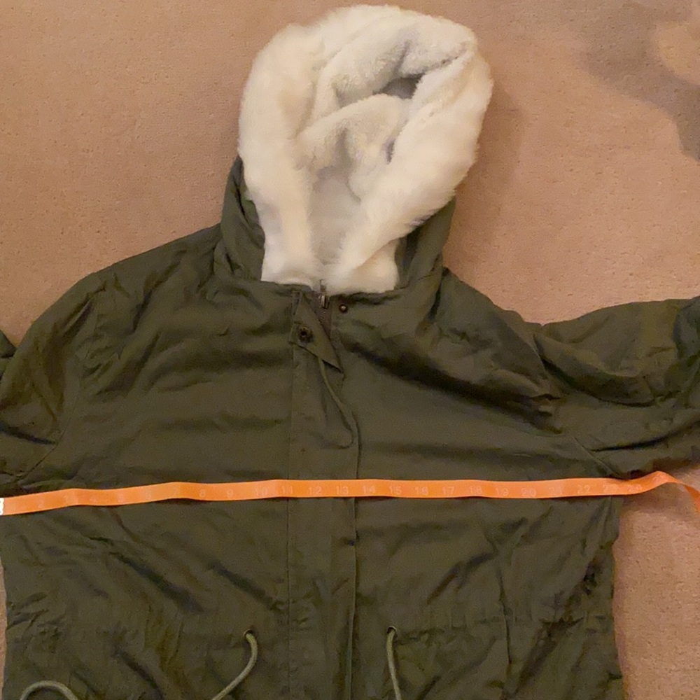 Hooded Drawstring Jacket - Picture 4 of 10